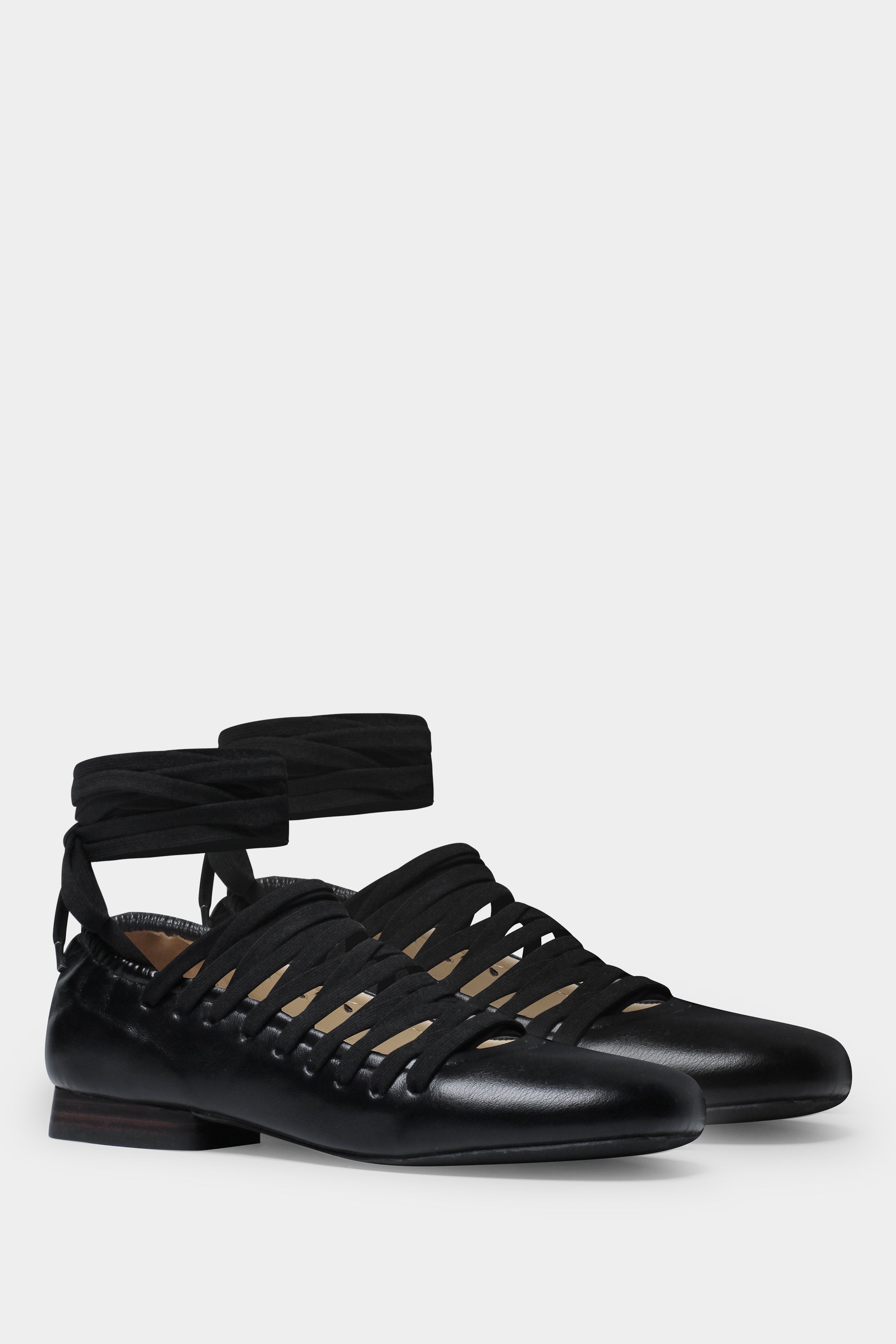 Arachnid Flats - Black