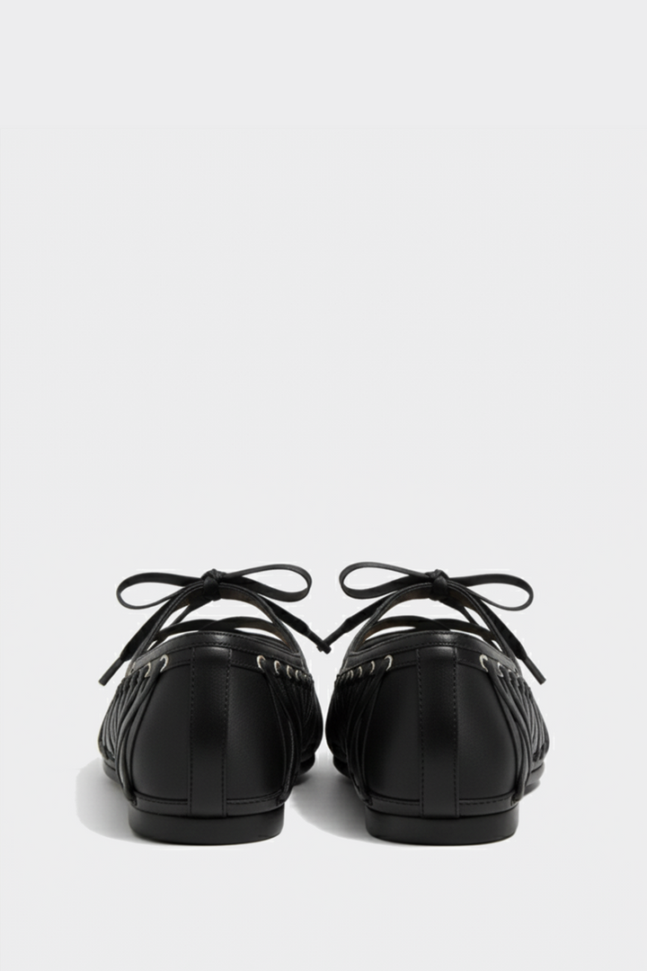 Ultra Lace Flats - Black