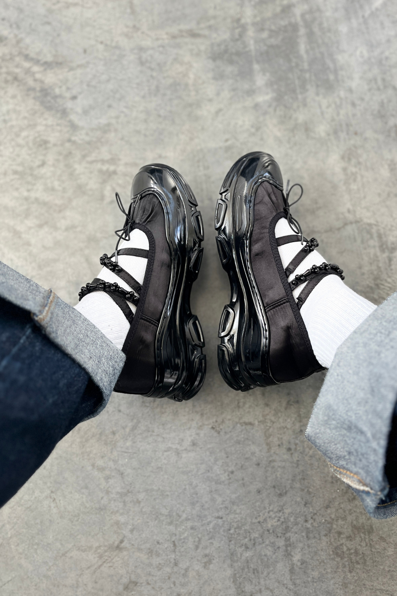 Ballet Sneakers - Black with Pearls