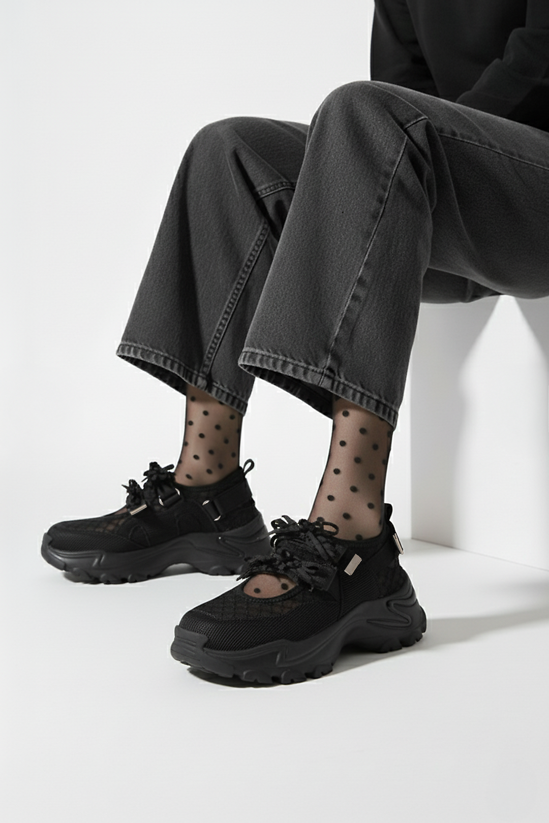 Shannon Sneakers - Black