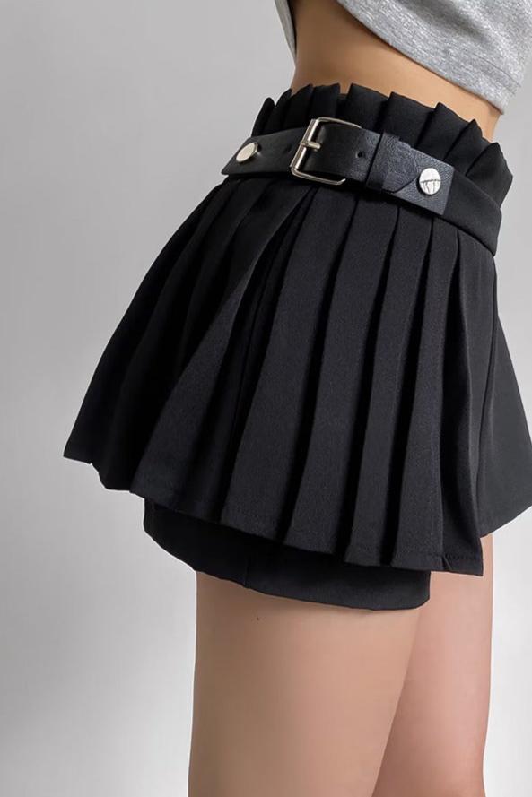 Mini Skort with Pleats - Black