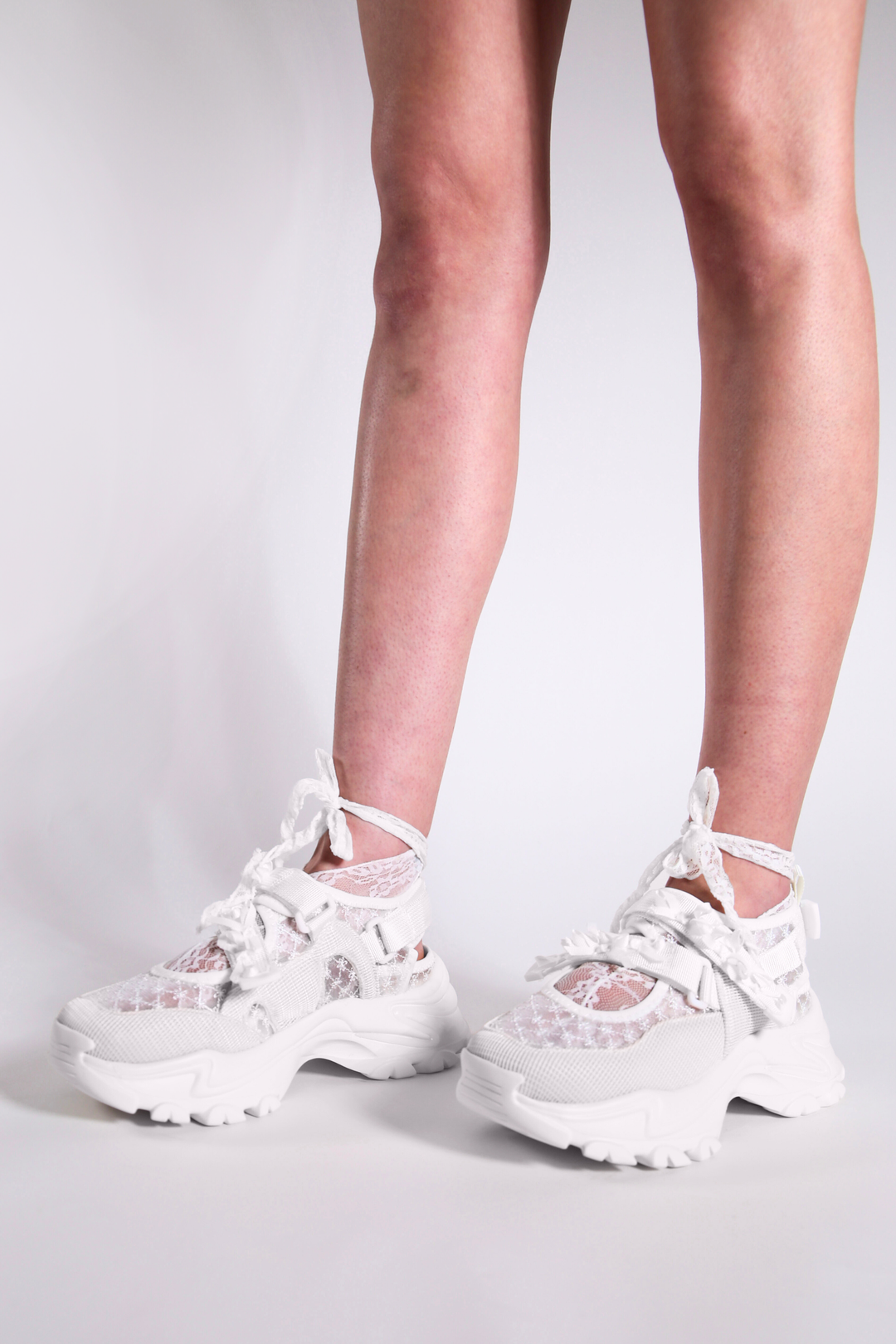 Shannon Sneakers - White