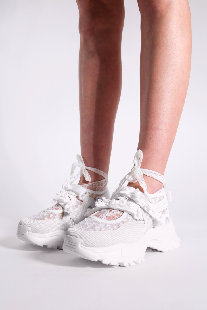 Shannon Sneakers - White