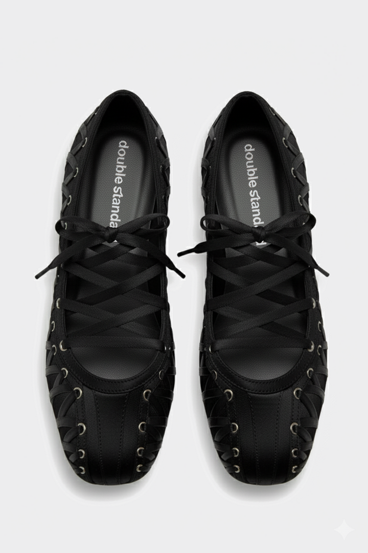 Ultra Lace Flats - Black